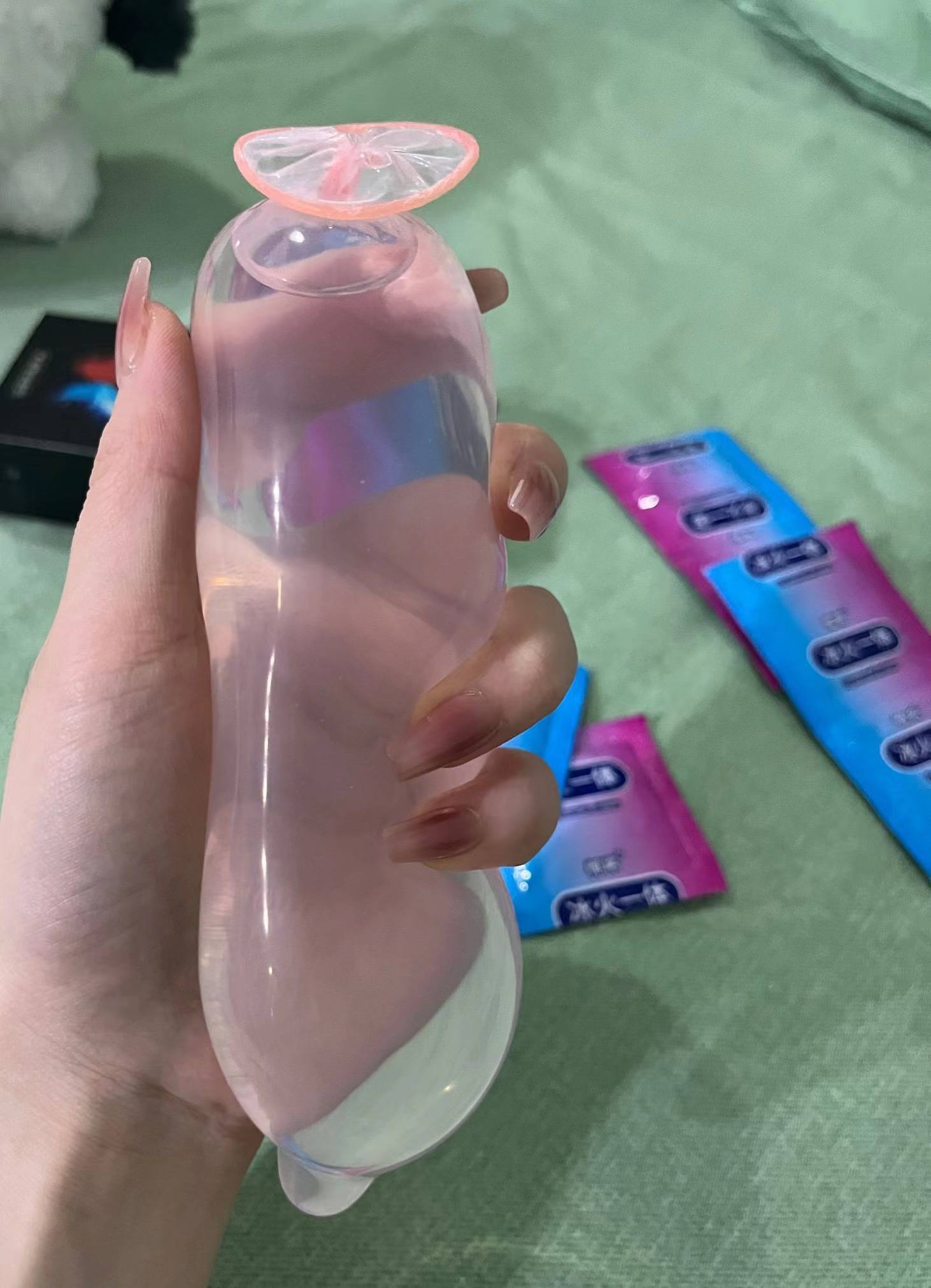么多到底哪一款才是最好用的？冰球突破豪华版避孕套材质这(图3)